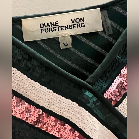 Sequin Cami Top - Picture 3 of 6